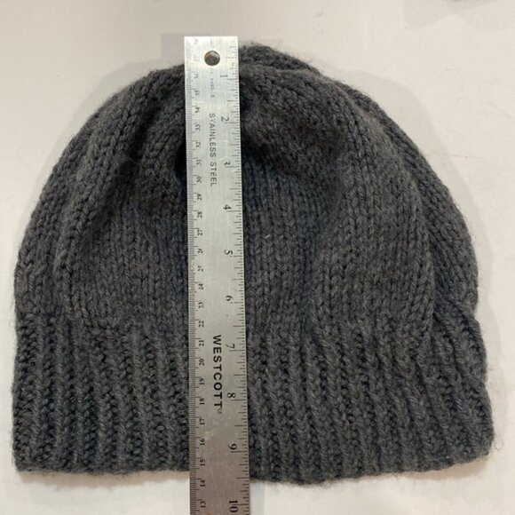 Grey knitted beanie hat - Picture 11 of 11